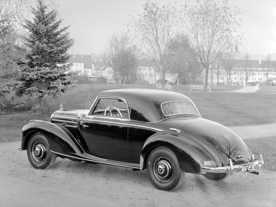  Mercedes-Benz 220 Coupe 1954 года  (фото 16 из 19)